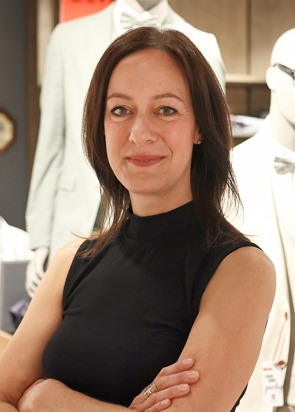 Catina Klarowitz